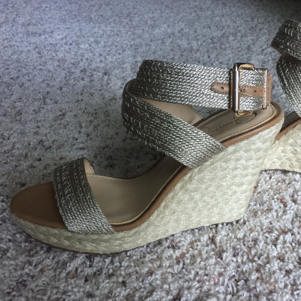 NEW! Jessica Simpson espadrille wedges size 7